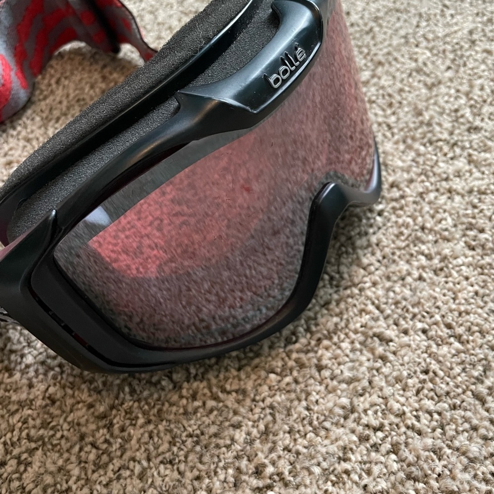 Bolle Goggles - Picture 3 of 8